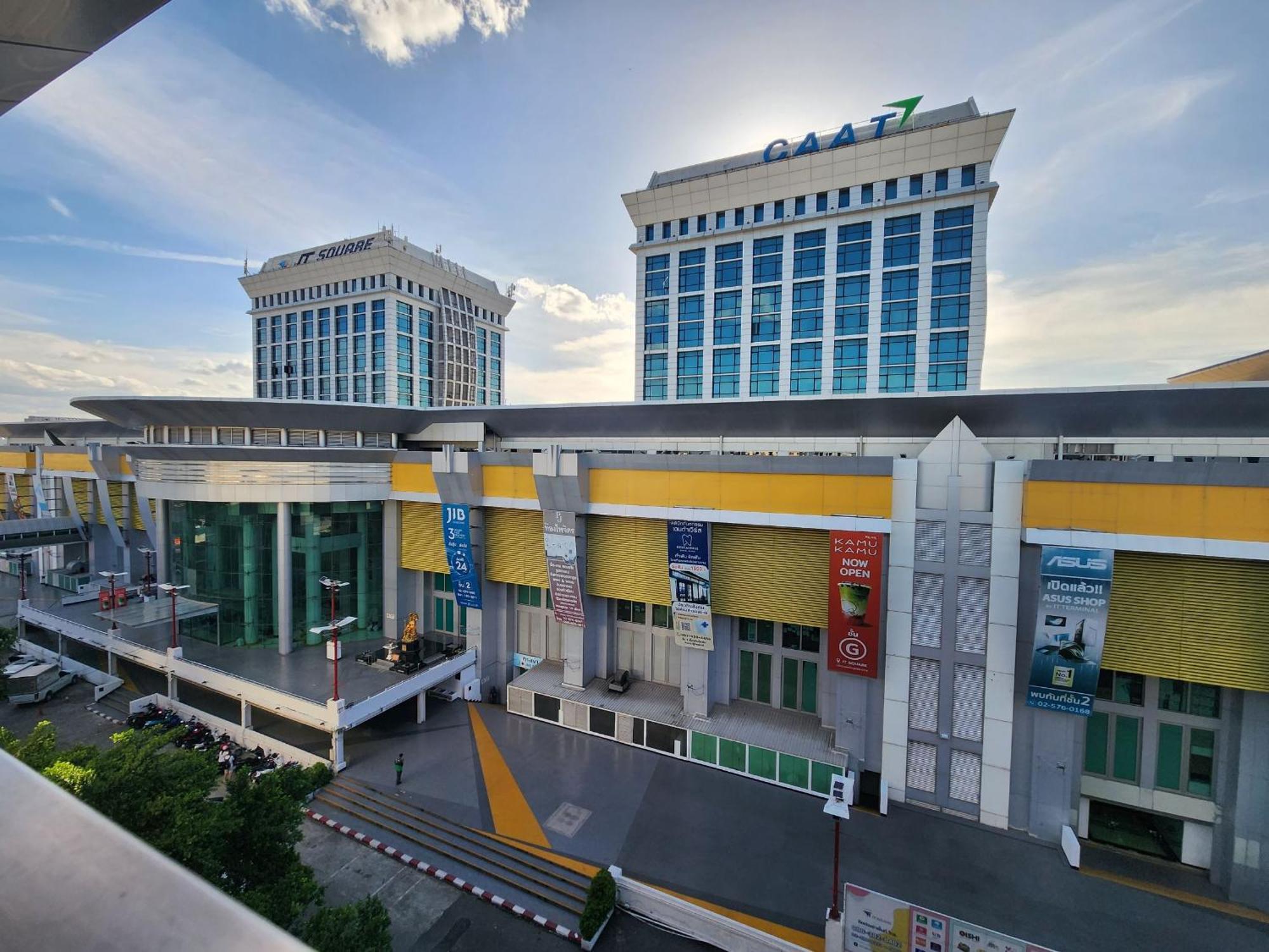 Roomquest It Square Don Mueang Airport Bangkok Luaran gambar